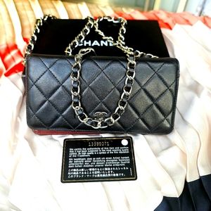 SaLE⚠️⚠️⚠️💯 CHANEL WOC/Matelasse Bifold Wallet